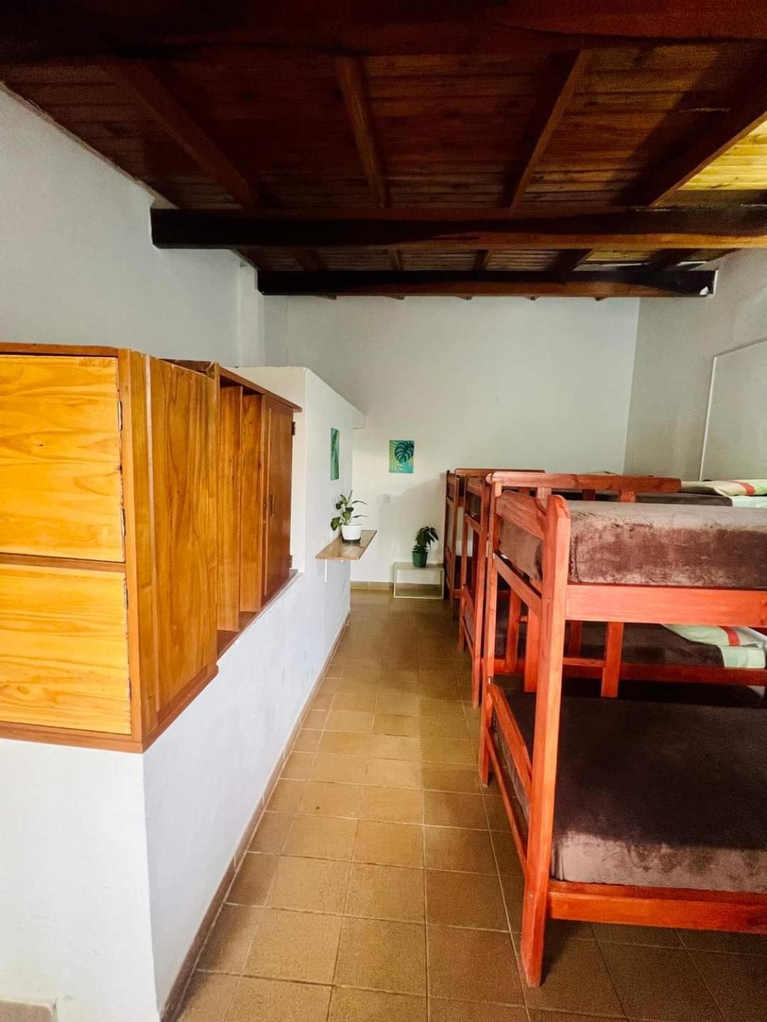 Benteveo Hostel Iguazu Puerto Iguazú Esterno foto