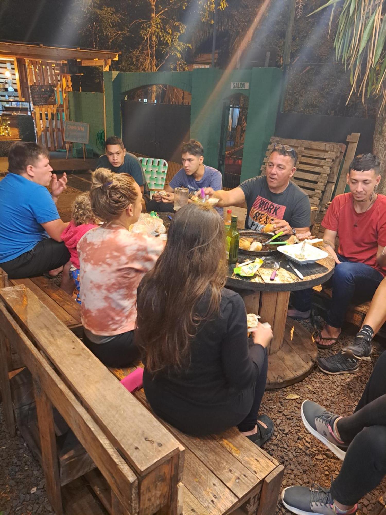 Benteveo Hostel Iguazu Puerto Iguazú Esterno foto