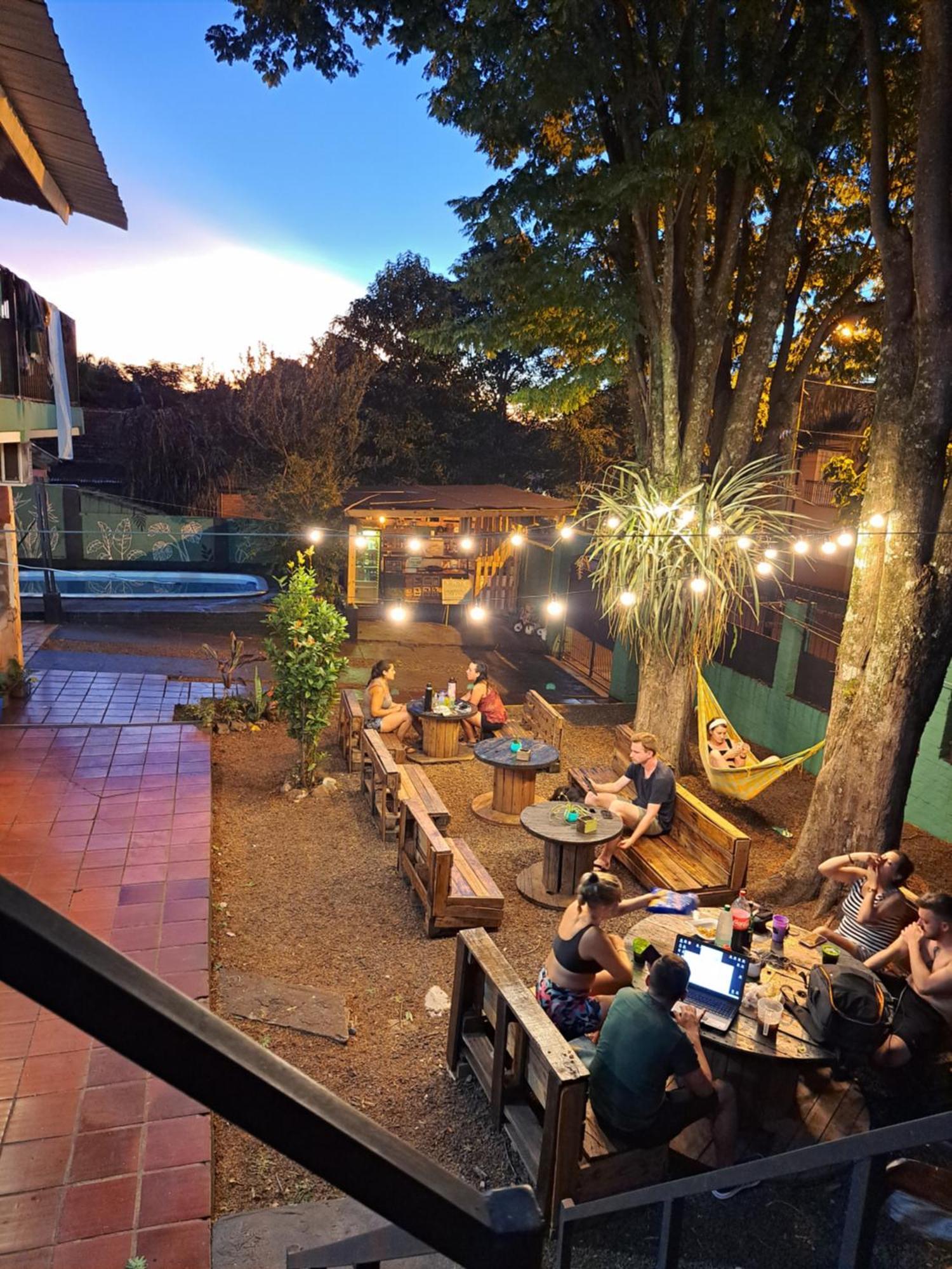 Benteveo Hostel Iguazu Puerto Iguazú Esterno foto